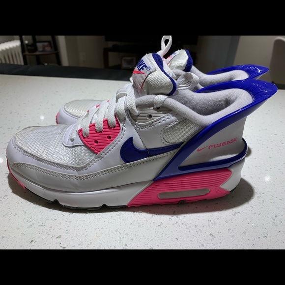 Nike Flyease - Picture 2 of 3